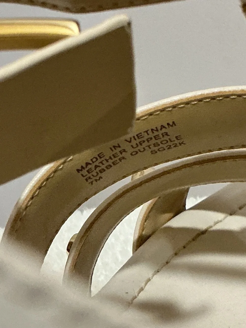 MICHAEL Michael Kors Women's Jagger Studded Platform Sandal Heels Cream 7M